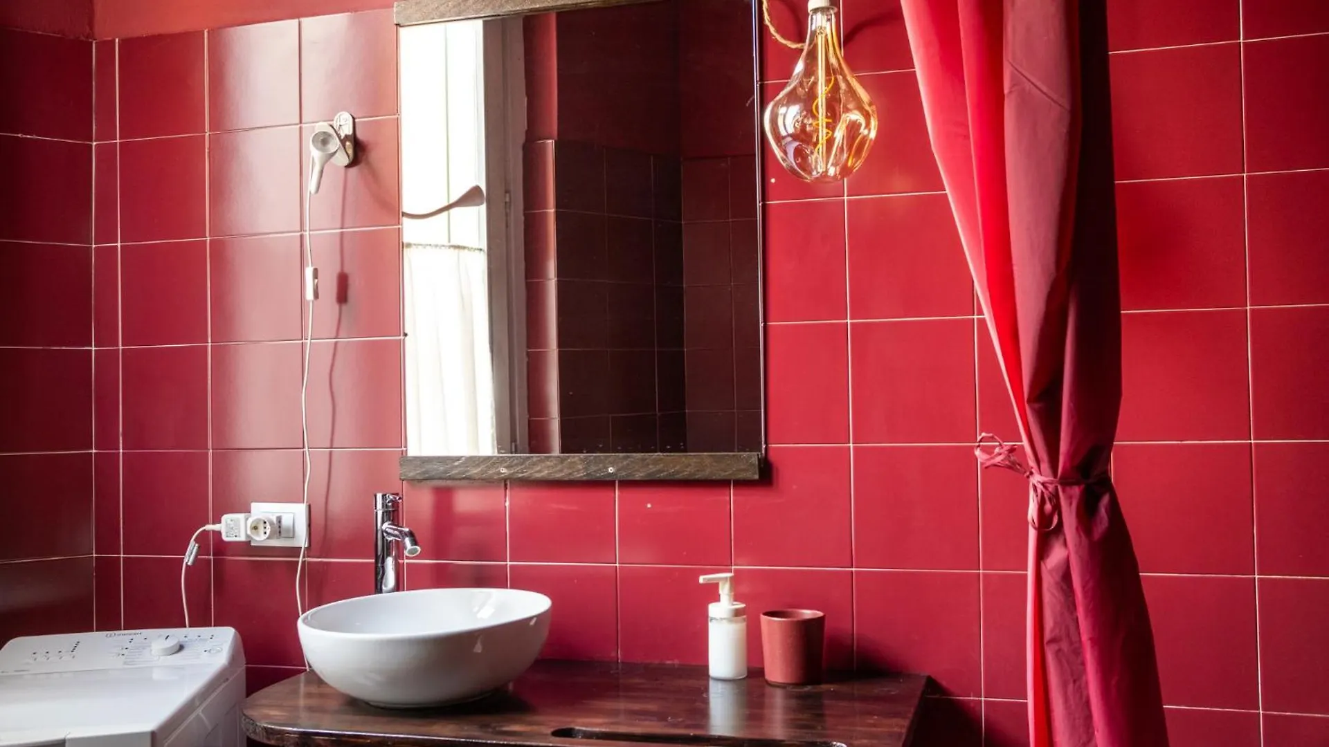 L'Eco Della Rosa Lägenhet Crema 0*,  Italien